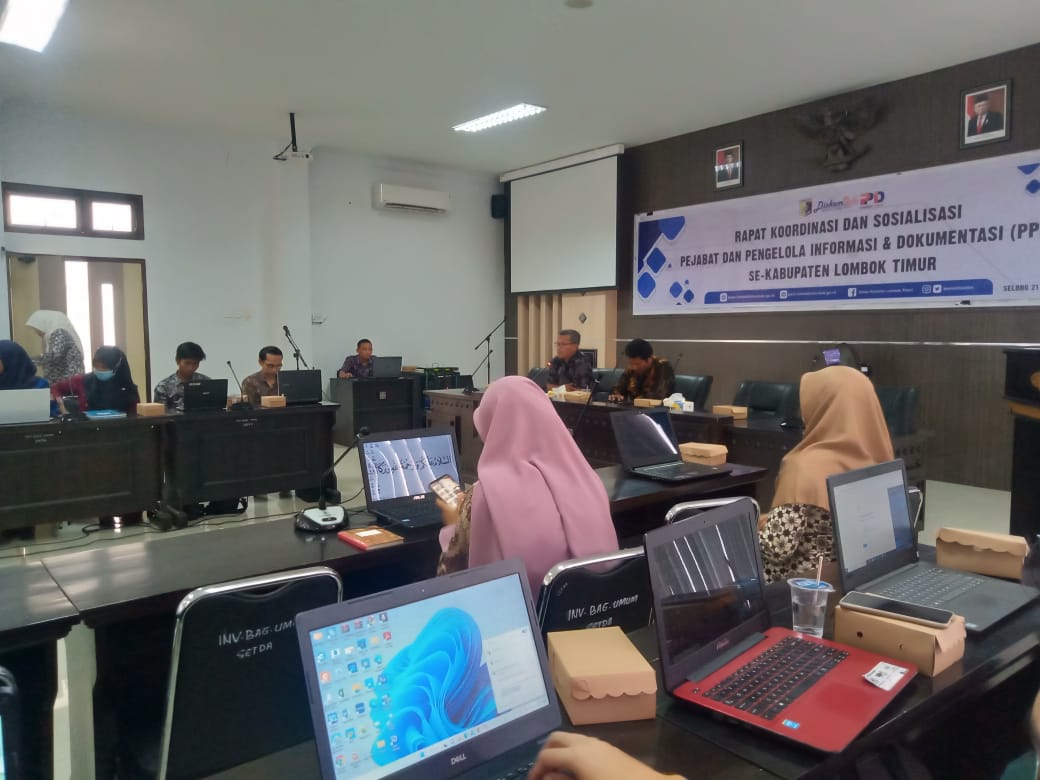 Rapat Koordinasi dan Sosialisasi Pejabat Pengelola Informasi dan Dokumentasi PPID se-Kab. Lombok Timur di Rupatama 2 Kantor Bupati Lombok Timur (22-11-2022)